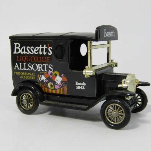 Lledo 1920 Ford Model T van - Bassett`s Liquorice allsorts promotional model car in box