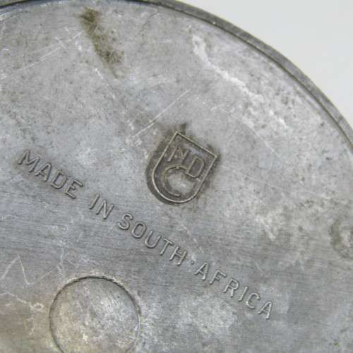 Vintage Road Safety car badge No. 1652 (Issued to Van Riebeeck?)