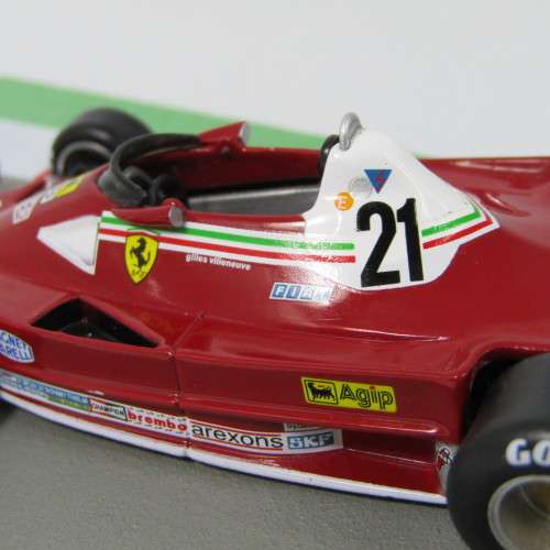 Formula 1 Ferrari 312 T2 - 1977 die-cast racing model car - #21 Gilles Villeneuve - scale 1/43