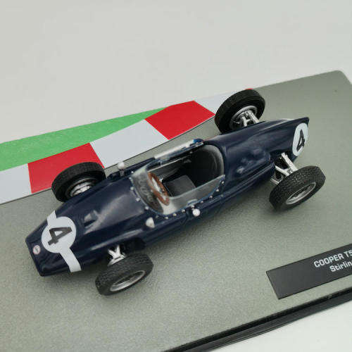 Formula 1 Cooper T51 - 1959 die-cast racing model car - #4 Stirling Moss - scale 1/43
