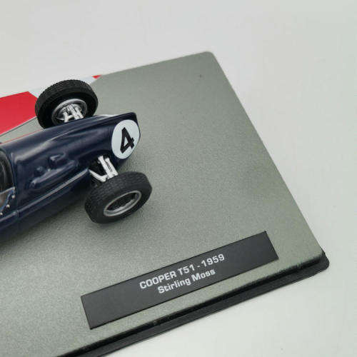 Formula 1 Cooper T51 - 1959 die-cast racing model car - #4 Stirling Moss - scale 1/43
