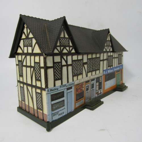 Model Railway Lima paper building with plastic base & roof