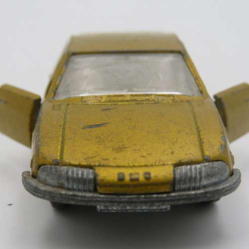 Matchbox Superfast #56 BMC 1800 Pinifarina toy car - opening doors