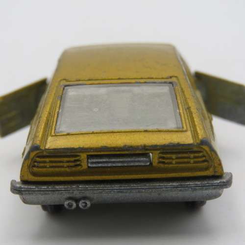 Matchbox Superfast #56 BMC 1800 Pinifarina toy car - opening doors