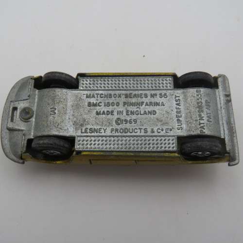 Matchbox Superfast #56 BMC 1800 Pinifarina toy car - opening doors