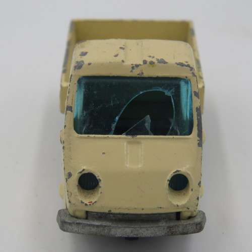 Corgi Juniors Whizzwheels Reliant TW9 toy car - Windscreen broken