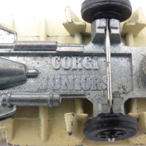 Corgi Juniors Whizzwheels Reliant TW9 toy car - Windscreen broken