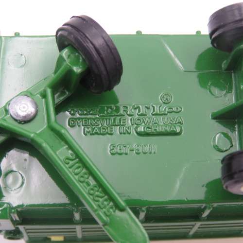 ERTL John Deere Forage wagon