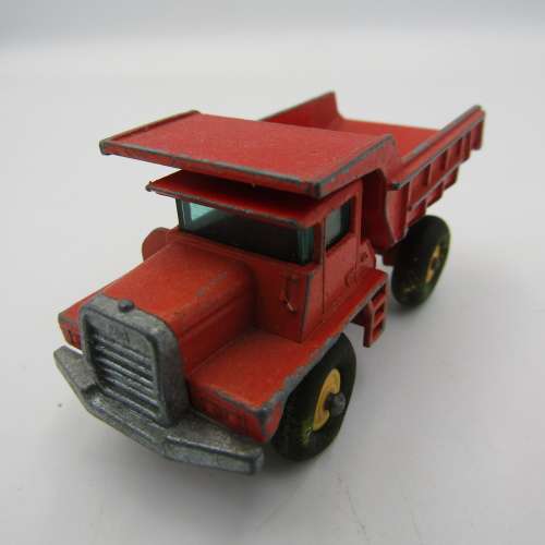 Matchbox No. 28 Mack dump truck