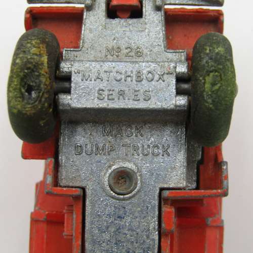 Matchbox No. 28 Mack dump truck