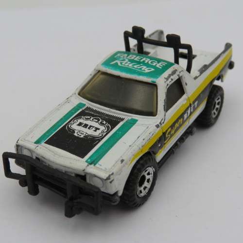 Matchbox Ruff Trek die-cast racing pickup truck toy car