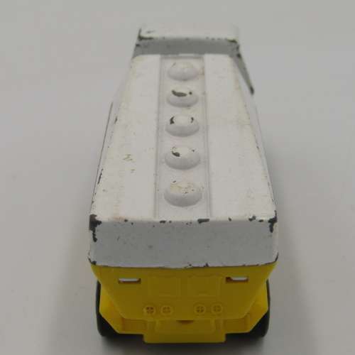 Matchbox superfast #63 Freeway Gas tanker Shell die-cast toy truck