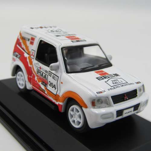 Real -X Mitsubishi Pajero die cast rally model car - scale 1/72