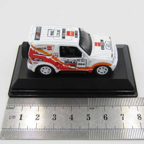 Real -X Mitsubishi Pajero die cast rally model car - scale 1/72