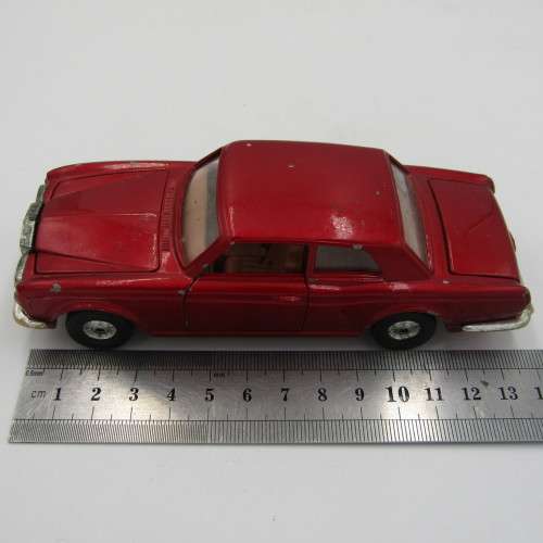 Corgi Rolls - Royce Corniche die-cast model car with opening doors