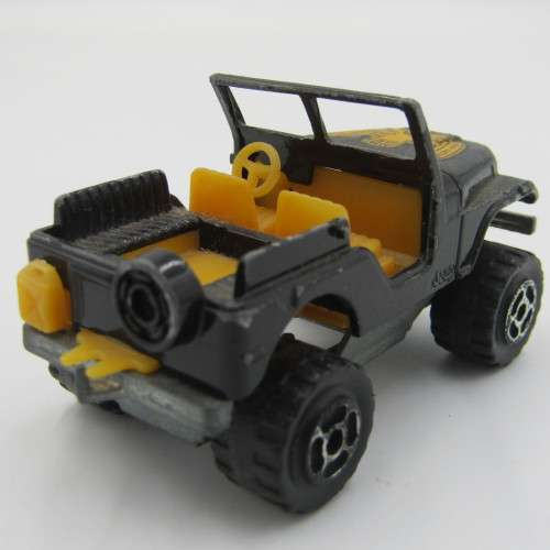 Majorette #244 Jeep 4x4 die-cast toy car