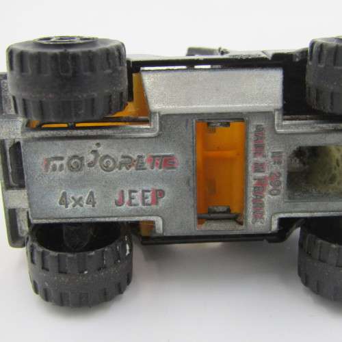 Majorette #244 Jeep 4x4 die-cast toy car