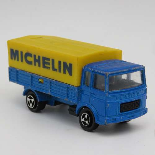Majorette Saviem Michelin die-cast toy truck - scale 1/100