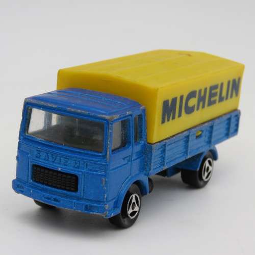 Majorette Saviem Michelin die-cast toy truck - scale 1/100