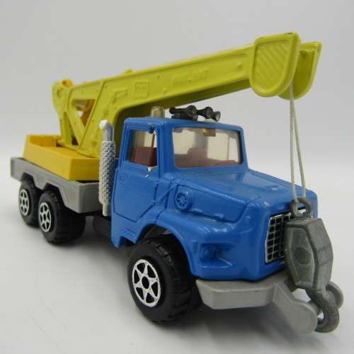Majorette Crane truck die-cast toy car - scale 1/60