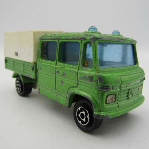 Majorette # 233 Mercedes Trax Publics die-cast police truck