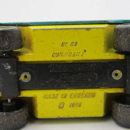 Matchbox Superfast # 68 Cosmobile die-cast toy car