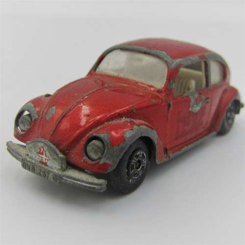 Matchbox Superfast # 15 Volkswagen 1500 Saloon Beetle toy car