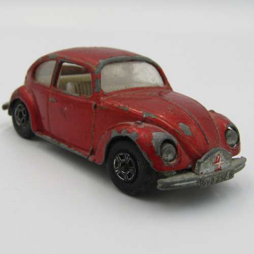Matchbox Superfast # 15 Volkswagen 1500 Saloon Beetle toy car