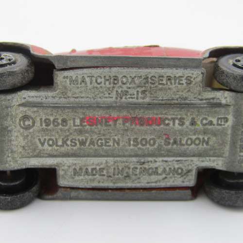 Matchbox Superfast # 15 Volkswagen 1500 Saloon Beetle toy car