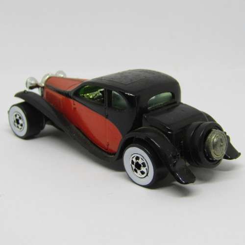 Hot Wheels 1937 Bugatti die-cast toy car