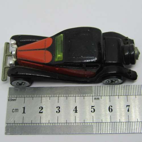 Hot Wheels 1937 Bugatti die-cast toy car