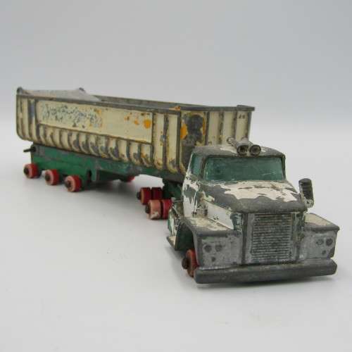 Matchbox Ring size K-16 Dodge Tractor with trailer - no tyres - includes extra broken trailer