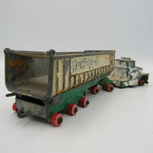Matchbox Ring size K-16 Dodge Tractor with trailer - no tyres - includes extra broken trailer