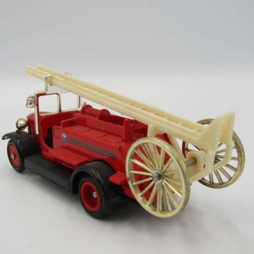 Lledo Days Gone London Fire Brigade fire engine die-cast model car