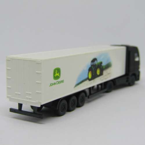 Wiking Mercedes-Benz Actros truck with John Deere trailer - scale 1/160