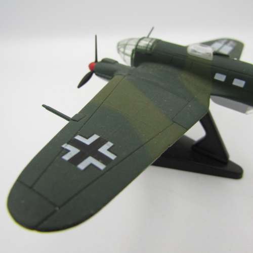 German WW2 Heinkel He111 die-cast model plane - scale 1/140