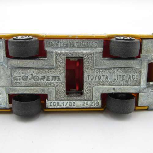 Majorette #216 Toyota Lite Ace die-cast toy car - scale 1/52