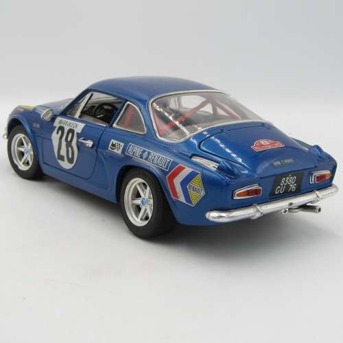 Bburago Alpine Renault A110 die-cast racing model car - scale 1/16 - head light lens missing