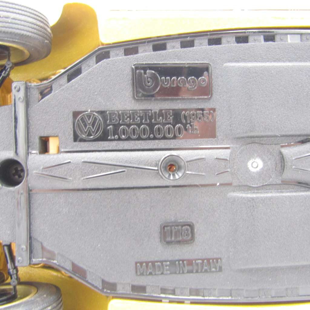 Bburago 1955 Volkswagen Beetle die-cast model car - 1,000,000th edition - scale 1/18