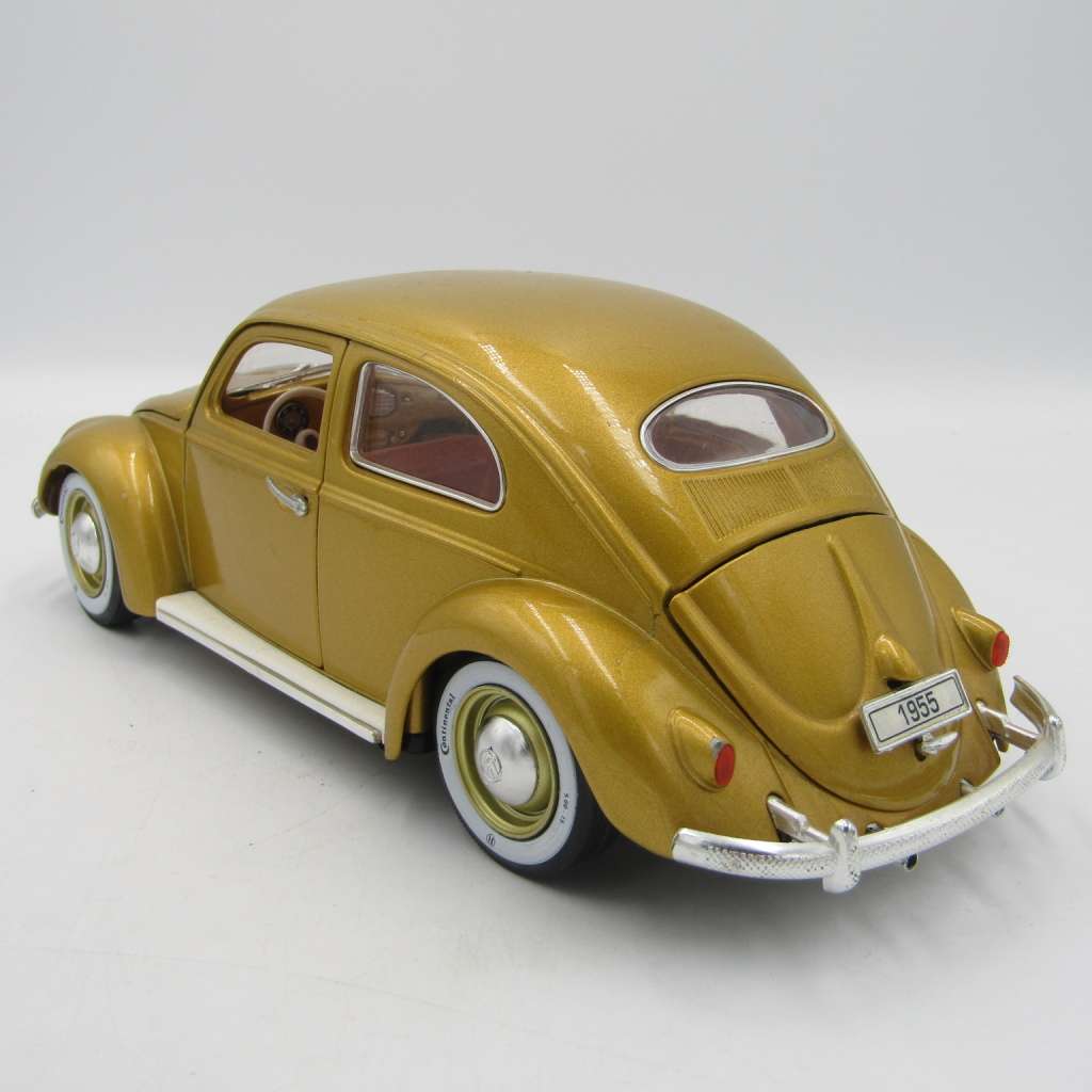 Bburago 1955 Volkswagen Beetle die-cast model car - 1,000,000th edition - scale 1/18