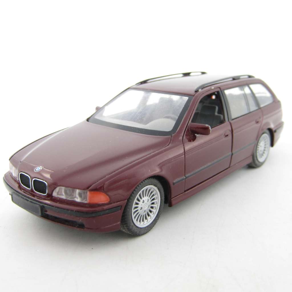 Schuco BMW 528i touring die-cast model car - scale 1/43