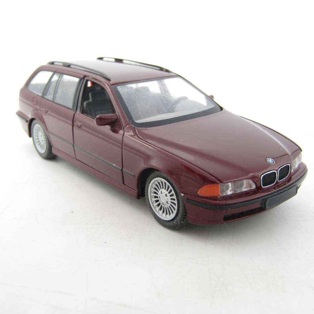 Schuco BMW 528i touring die-cast model car - scale 1/43
