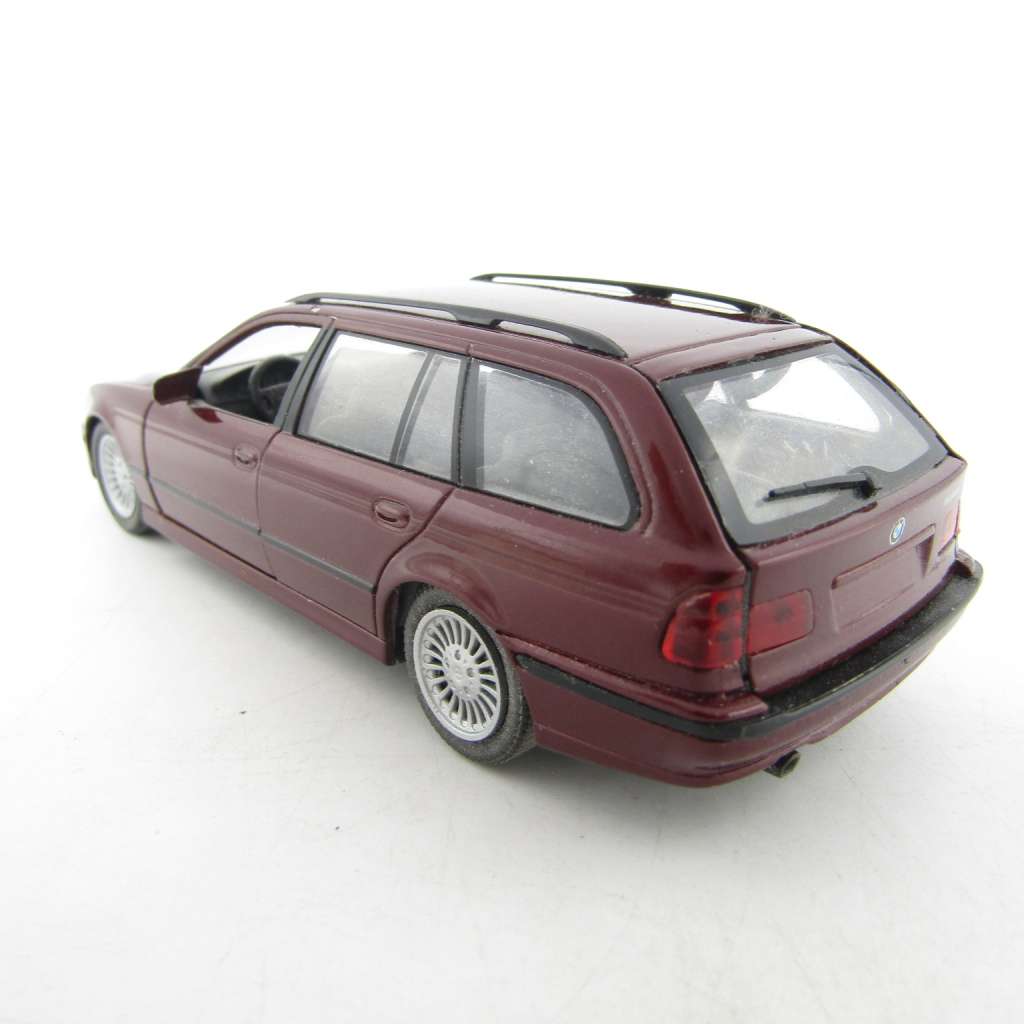 Schuco BMW 528i touring die-cast model car - scale 1/43