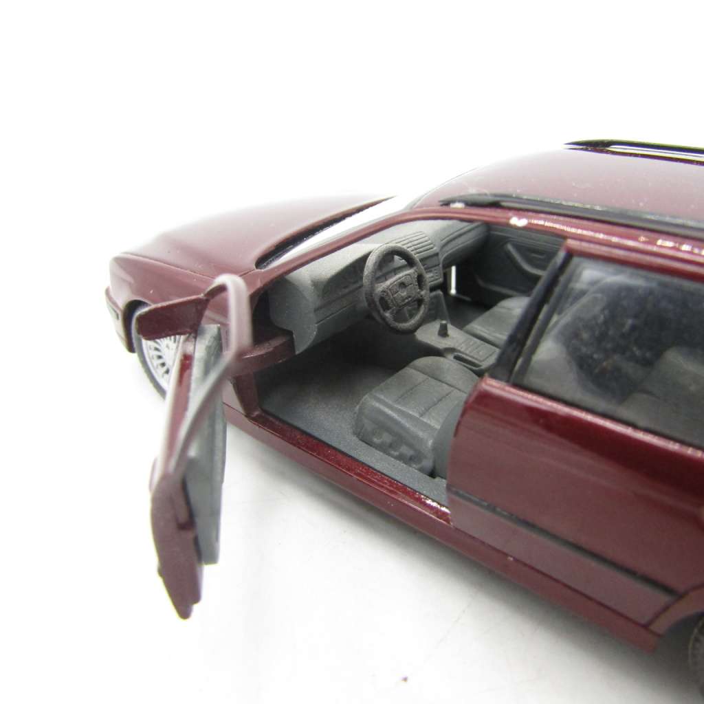 Schuco BMW 528i touring die-cast model car - scale 1/43