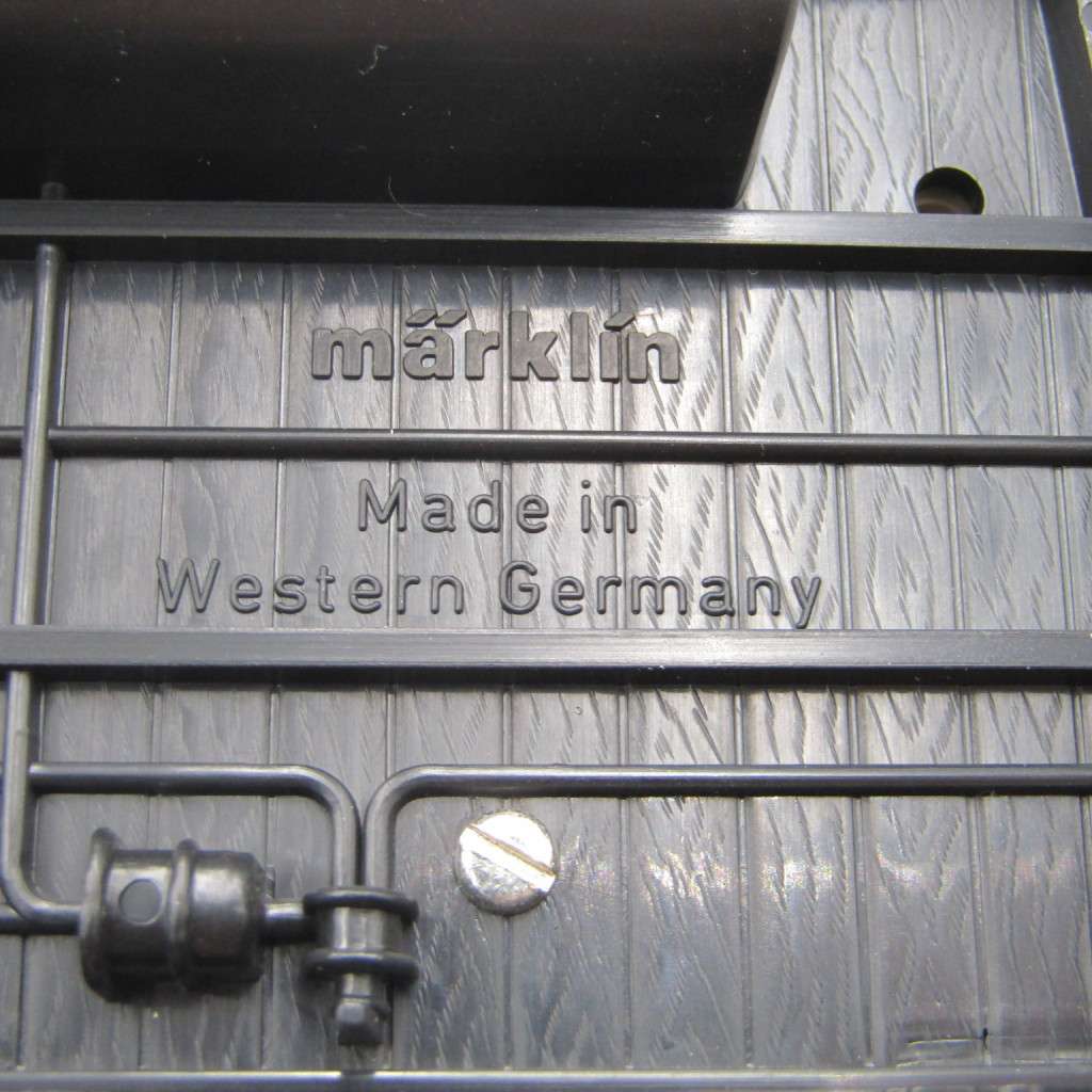 Marklin Gauge 1 Luggage Car wagon #5808