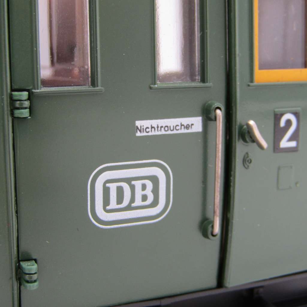 Marklin Gauge 1 Passenger coach wagon #5804