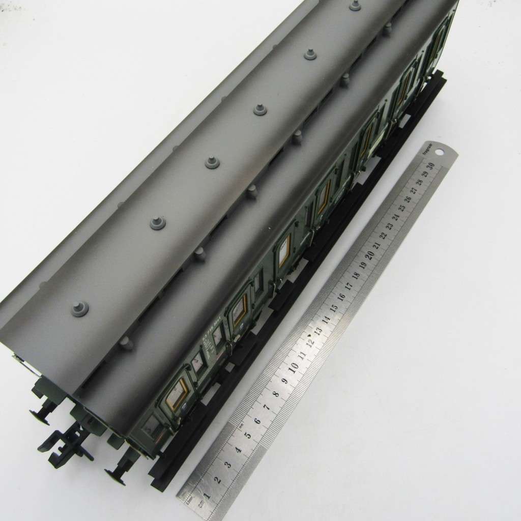 Marklin Gauge 1 Passenger coach wagon #5804