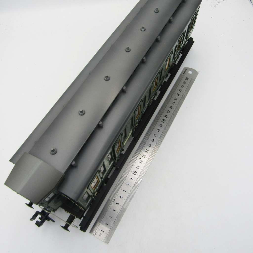 Marklin Gauge 1 Passenger coach wagon #5804