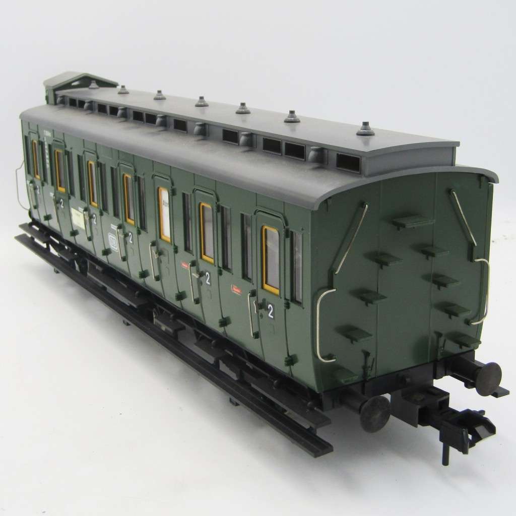 Marklin Gauge 1 Passenger coach wagon #5804