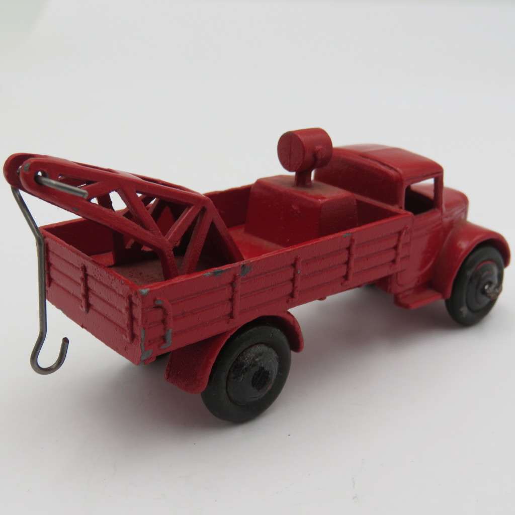 Meccano Dinky Toys die-cast wrecker truck